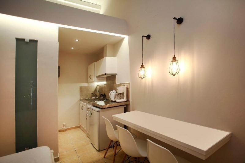 Studios Vasilis Agia Marina  ภายนอก รูปภาพ
