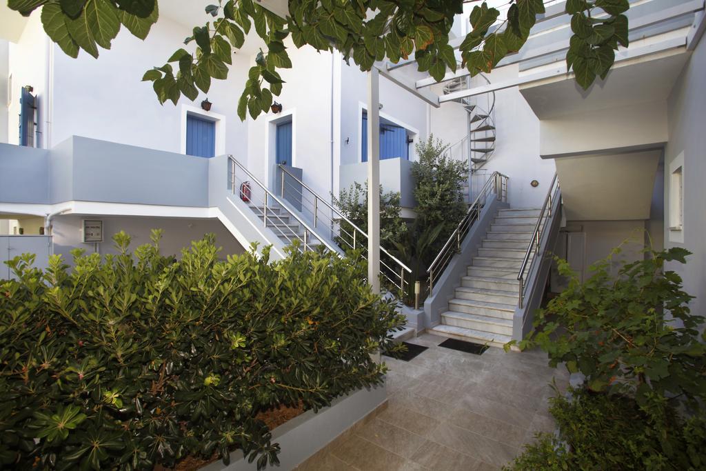 Studios Vasilis Agia Marina  ภายนอก รูปภาพ
